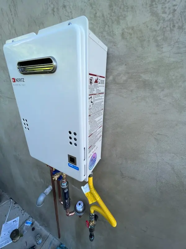 Tankless water heater installation for Southeast Warren homes